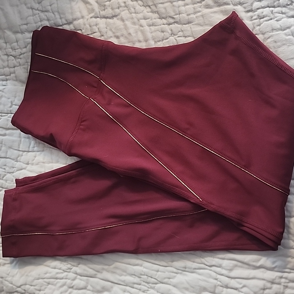Nike yoga leggings